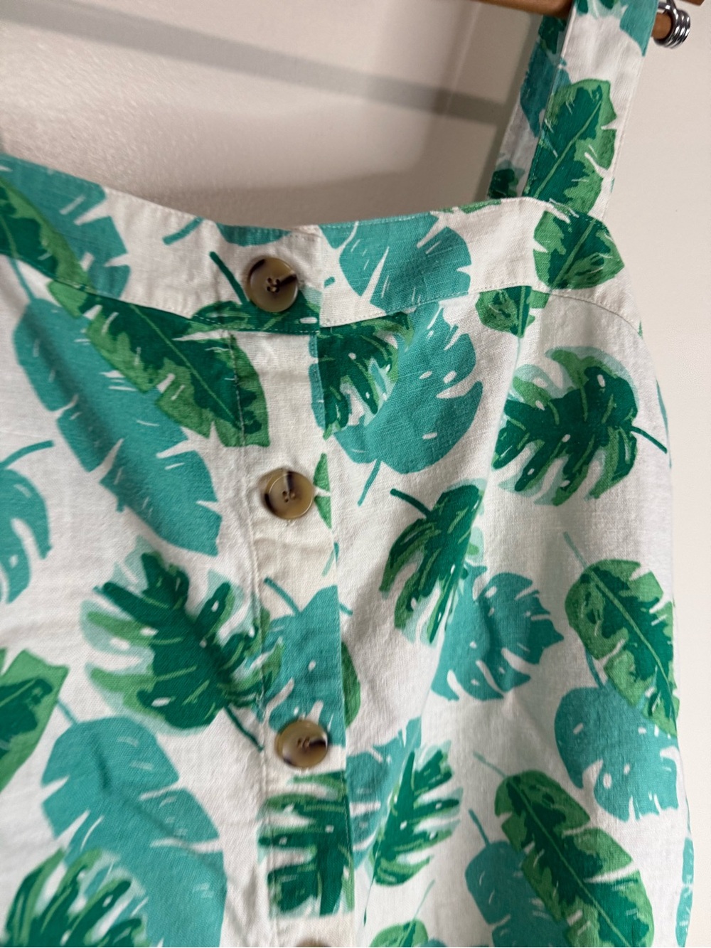 J.Crew Green Leaf Print Button-Front Women’s linen blend  Tank Top size large - Picture 3 of 10